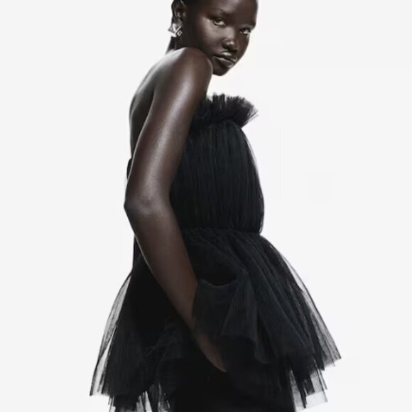 Pleated Tulle Bandeau Top - Picture 3 of 6